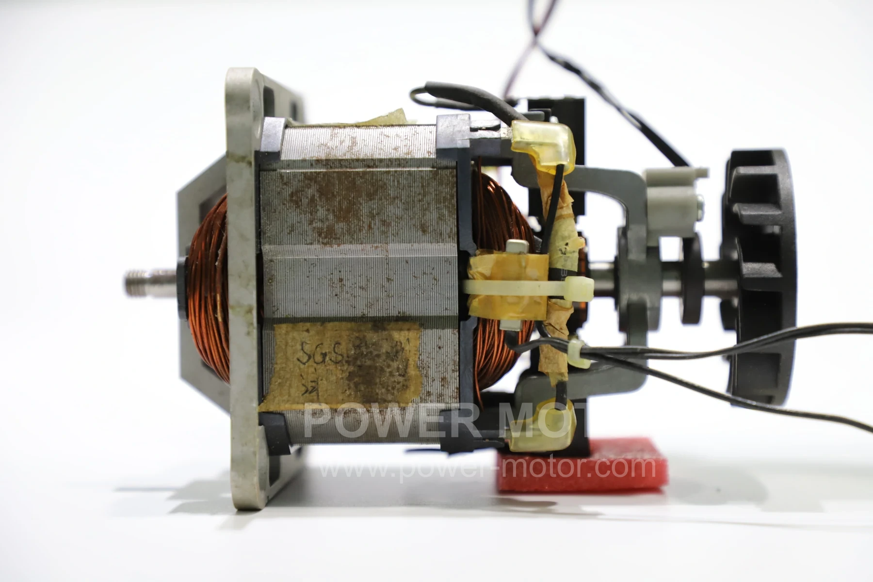 PU.9545 Product views 1